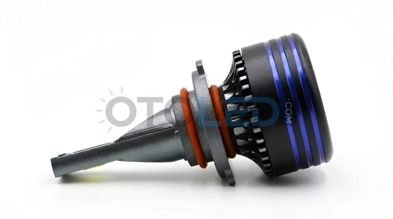Toyota Avensis T27 Makyajlı Uzun Far Ampulü 18.000 Lümen - Femex Cosmo Plus HB3 9005 LED Xenon 18000 Lümen 3575 CSP Chipset - Fotoğraf 1